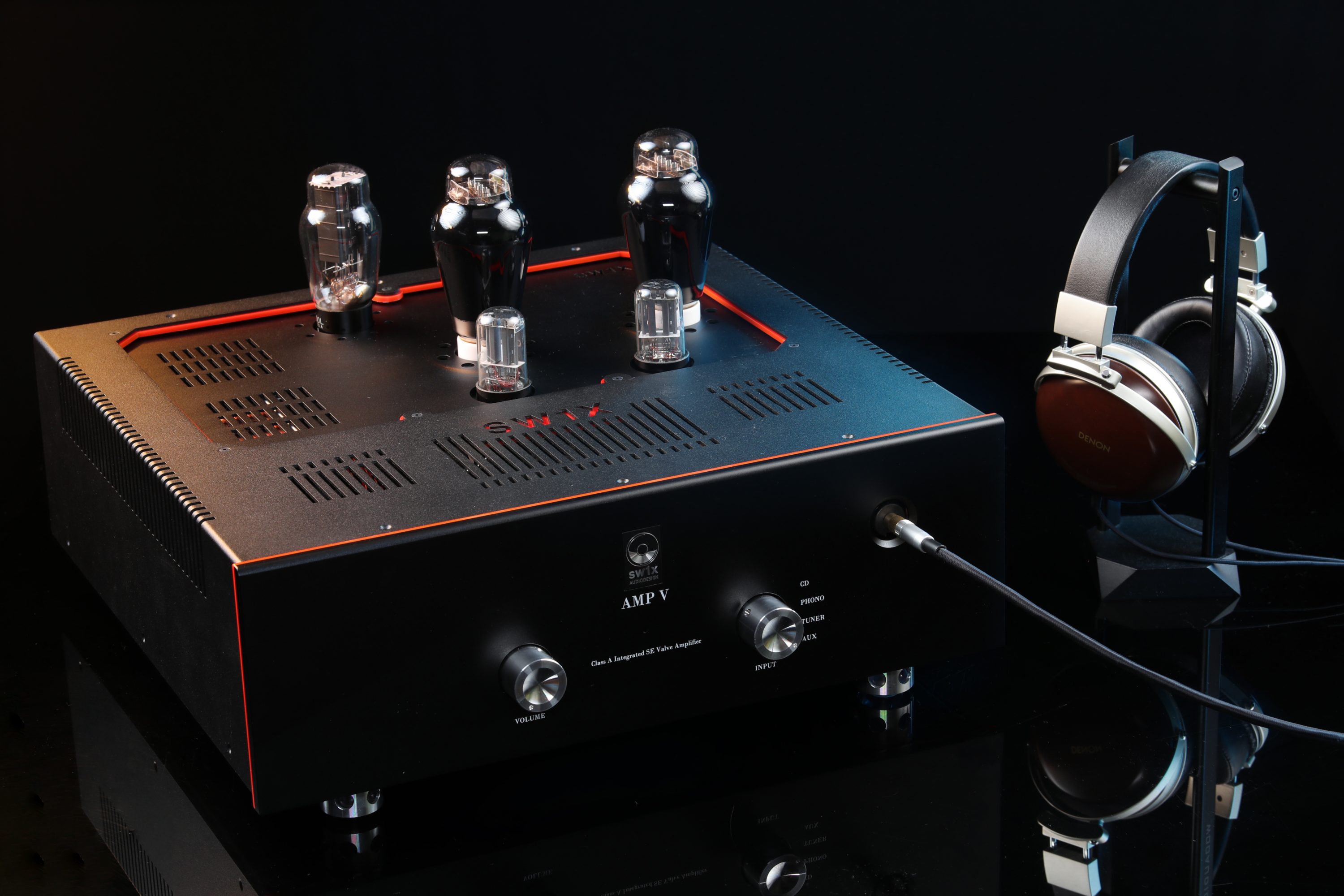 SW1X AMP V “Titan” HP Integrated Headphone Amplifier 300b