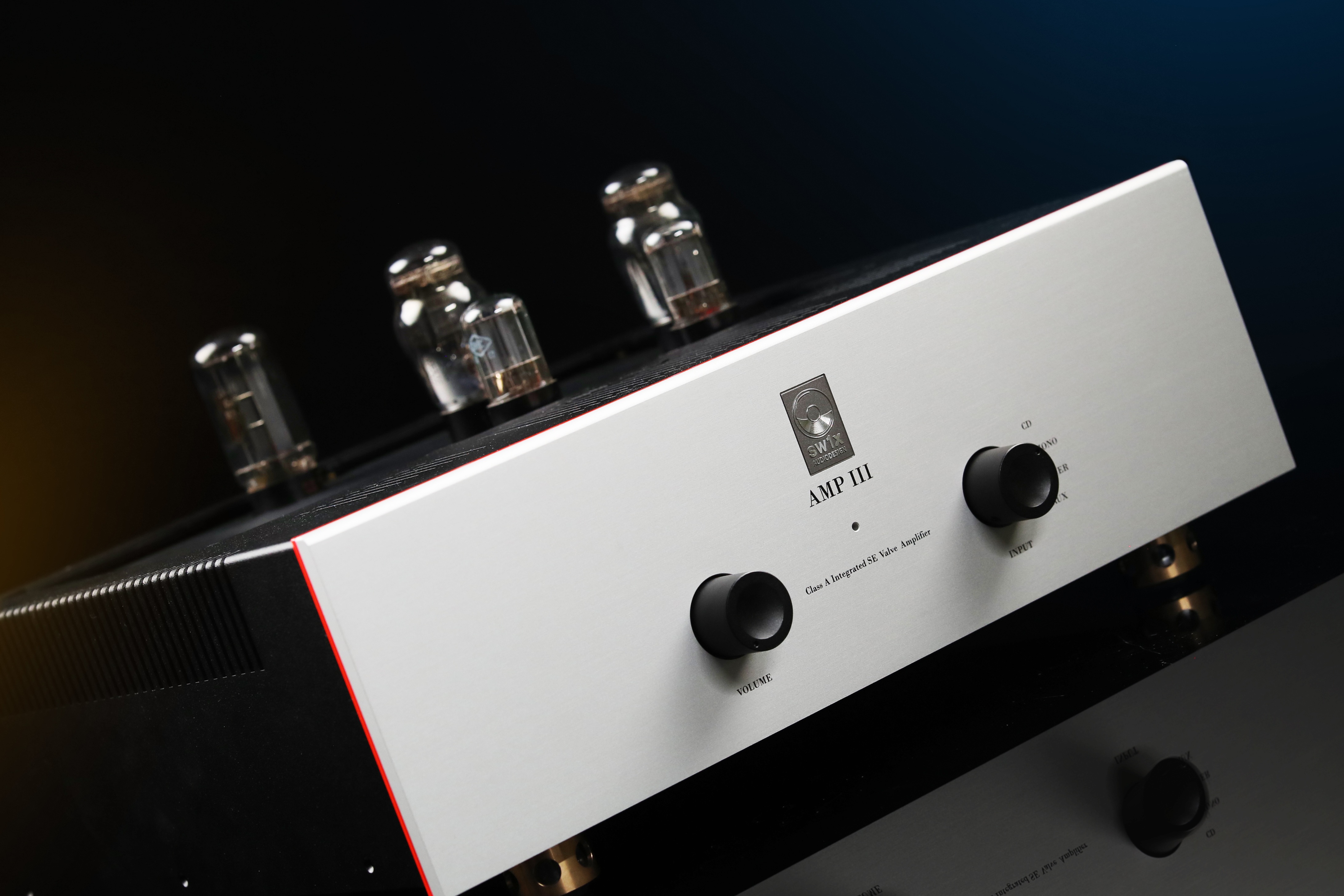 SW1X AMP III "Trinity" Integrated Amplifier