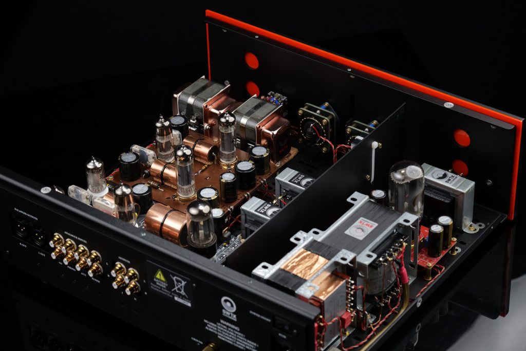 SW1X PRE III LPX Special Line & Phono Pre Amplifier in Black