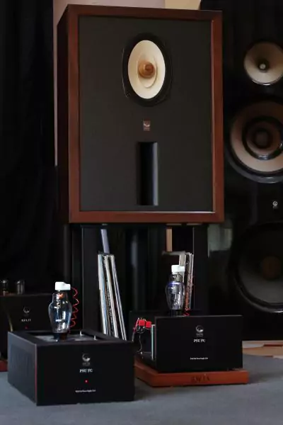 Testing the Field Coil Power Supplies in MTR 963 Loudspeakers