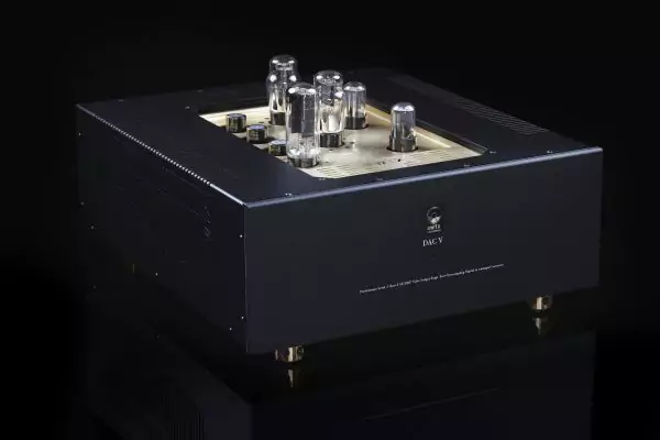 DAC V Digital To Analogue Converter